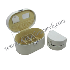 White Make up Cases with Small Case