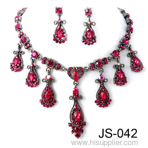Fashion Jewelry Sets,Charm Necklace,European Earrings with a fashionable designs