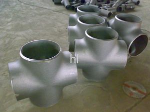 butt welding seamless carbon steel pipe fitting