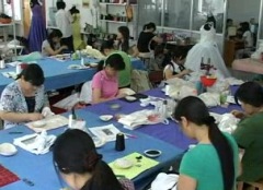 Suzhou Joyous Wedding Dress Factory