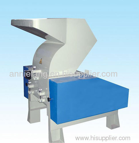 WPC(wood plastic composites)Crusher