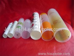 Unsealed plastic containers for cosmetic packaging