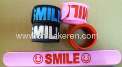 Hot Sell Fashion Silicone slap wristband