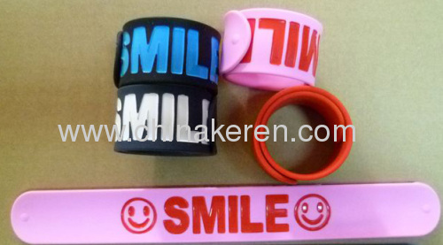 Hot Sell Fashion Silicone slap wristband