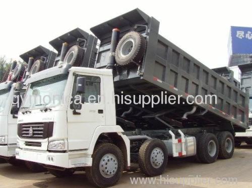 dump truck / tipper