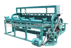 crimped wire mesh weaving machine