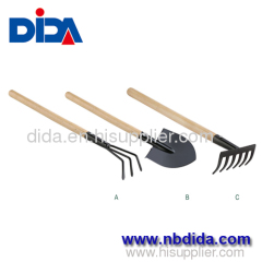 Basic steel Gardening Tools with wooden handle