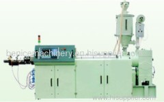 Plastic extrusion machine