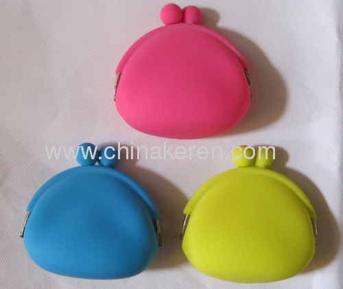 fashione Silicone pink colour Wallet