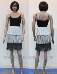 Women braces skirt