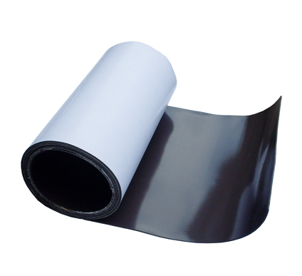 Flexible magnetic roll