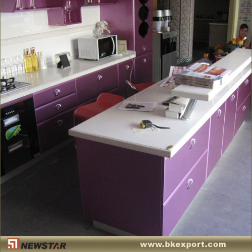 Customized lacquer painting kitchen cupboards