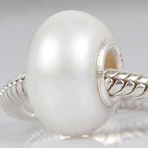 Freshwater Pearl Quality and Pearl Type and Pearl Care