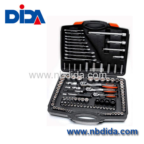 120 PC Socket Wrench Set