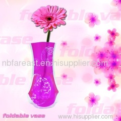 Eco-friendly and reusable clear plastic folded vase