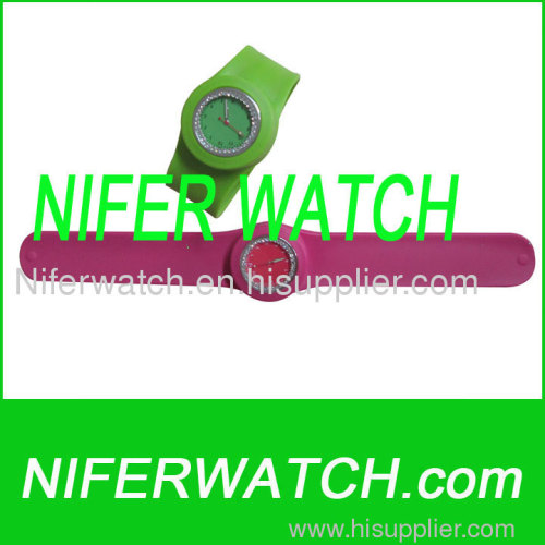 Silicone diamond slap quartz watch (NFSP016)
