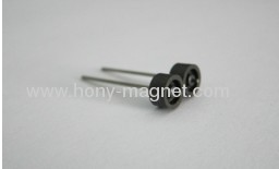 Needle axis plastic magnet