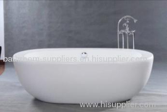 Round acrylic bathtub