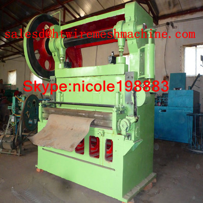Expanded Metal Machine