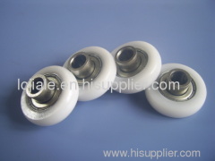 Plastic roller 608