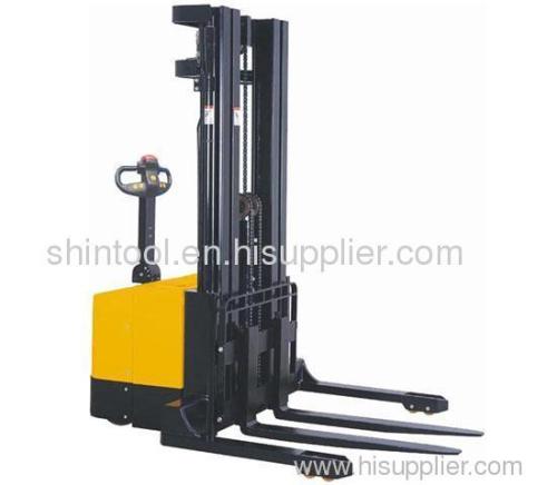 Electric Stacker