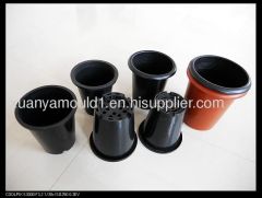 square plastic flowerpot