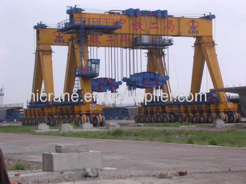 Rubber tire type beam hoisting Gantry crane