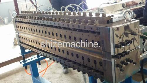 PP corrugated sheet making machine