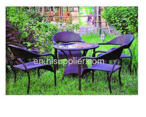 out door ratten table and chair