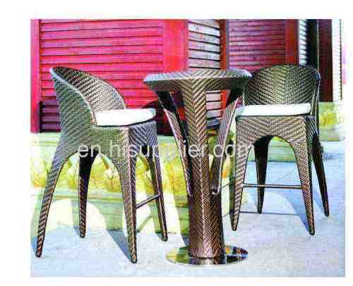 out door ratten table and chair