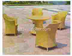 out door ratten table and chair