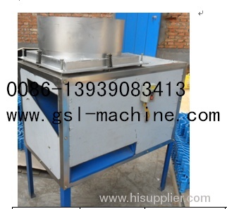 best selling Garlic separating machine0086-13939083413