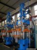 rubber injecting machine