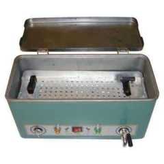 Electric heated sterilizers with time control