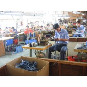 Guangzhou Quanda Leather Goods Factory