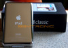 iPod classic 160 GB Silver-Black (7th Generation)
