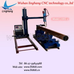 Steel pipe cutting machine