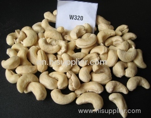Whole White Raw Cashew Nuts