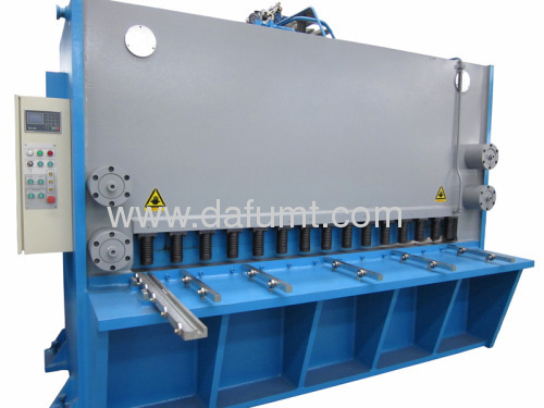 QC11Y-12mm Hydraulic Guillotine Shear