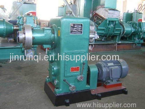 Rubber extruders