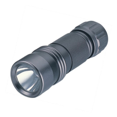 CL-7335-1W flashlight