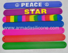 colorful and fashion silicone slap bands