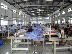 Xianning Pangshi Bright Garments Co., Ltd