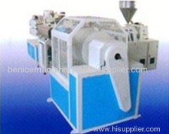 Steel wire reinforcing pipe making machine