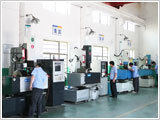 Ningbo Beilun Daqi Hongxiang Mold Machinery Co., Ltd.