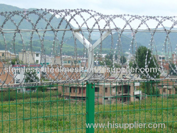 Prison wire mesh fence