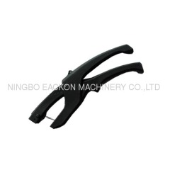 ear tag plier