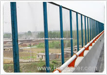 wire mesh fences