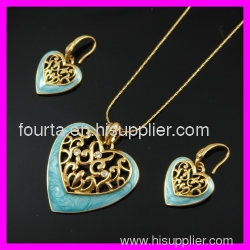 gold plated Muslim set