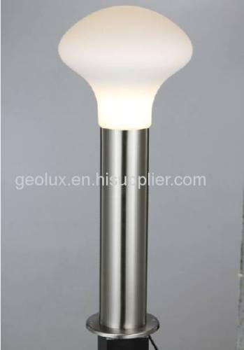 Lawn lamp with glass cover